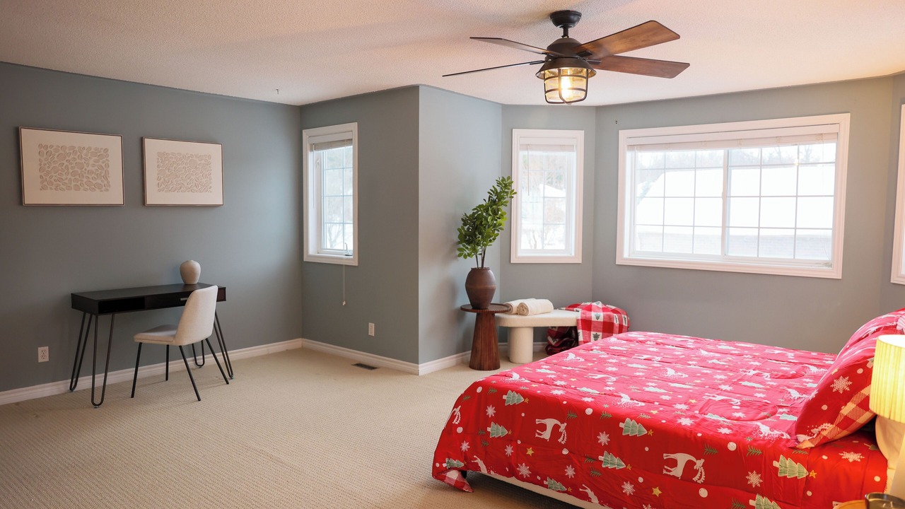 Photo of Bedroom in Hillsdale