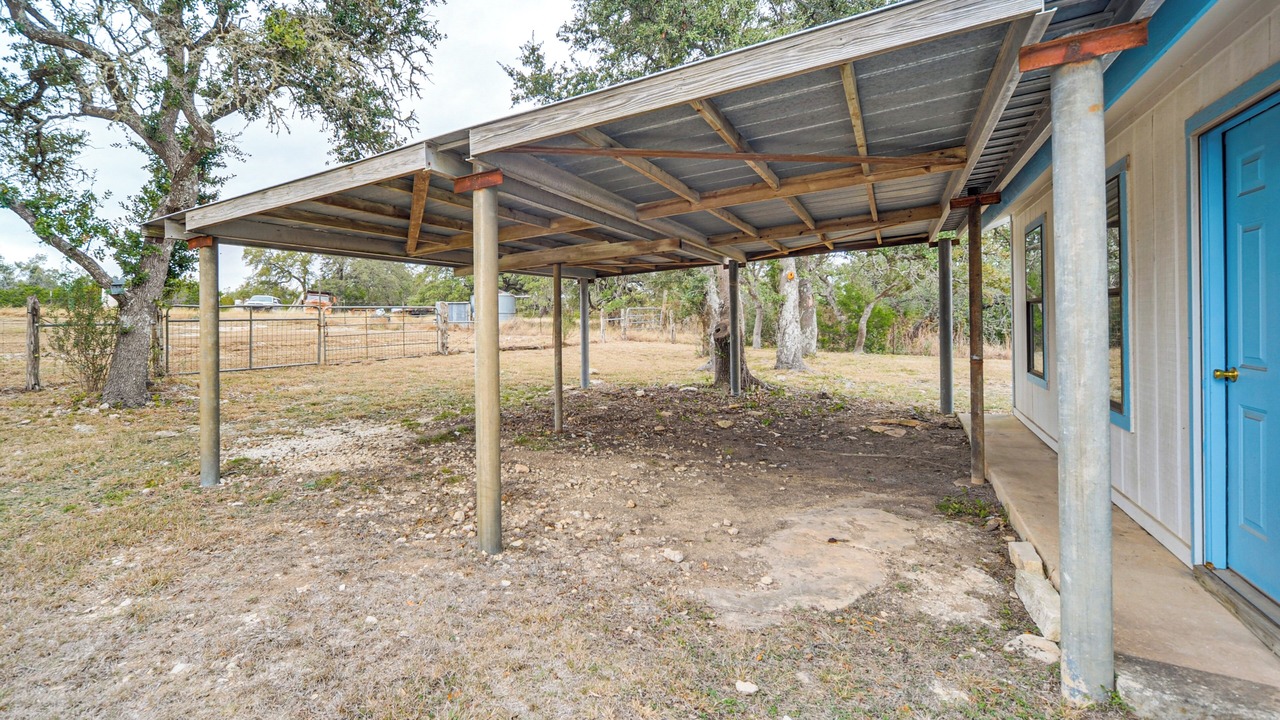 Photo of Others in Blanco