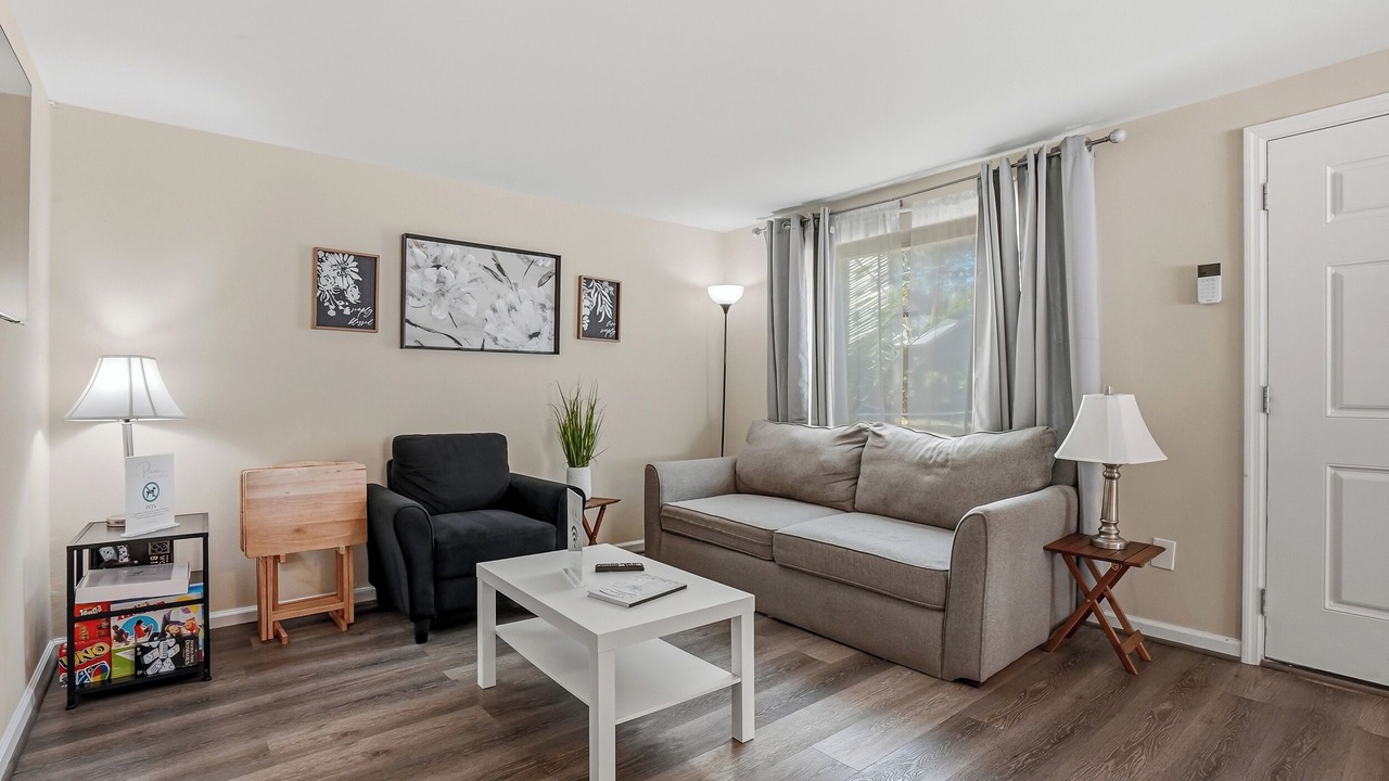 Photo of Livingroom in Ballast Point