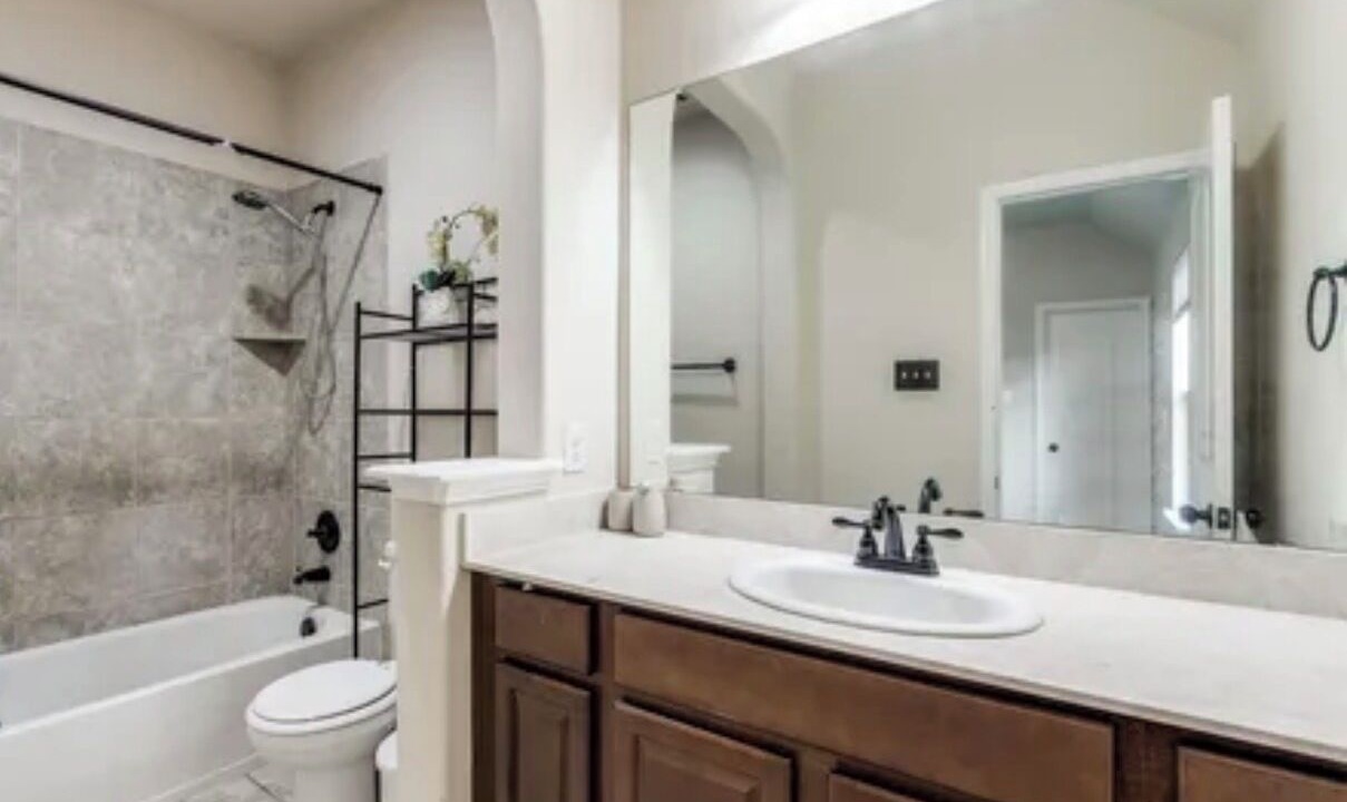 Photo of Bathroom in Little Elm