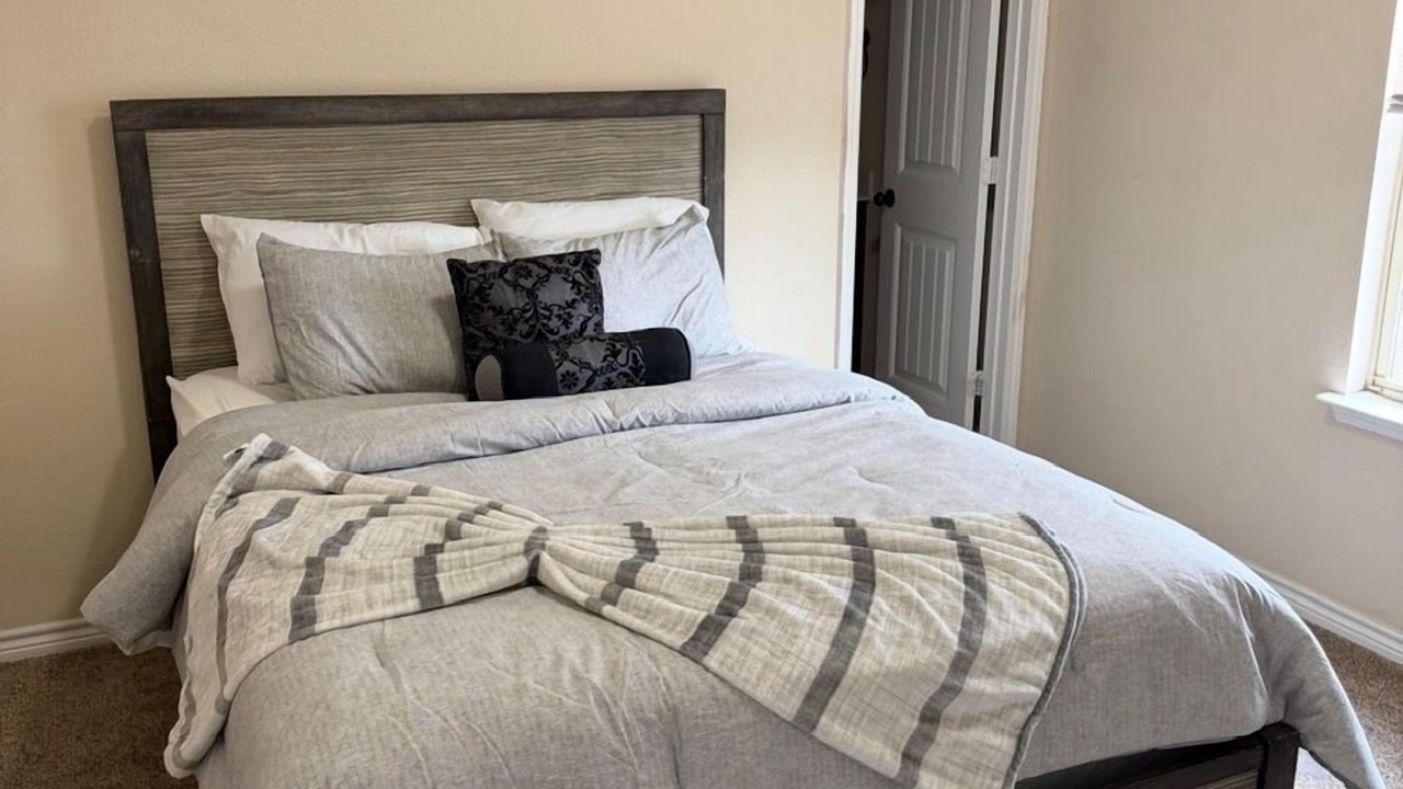 Photo of Bedroom in Little Elm