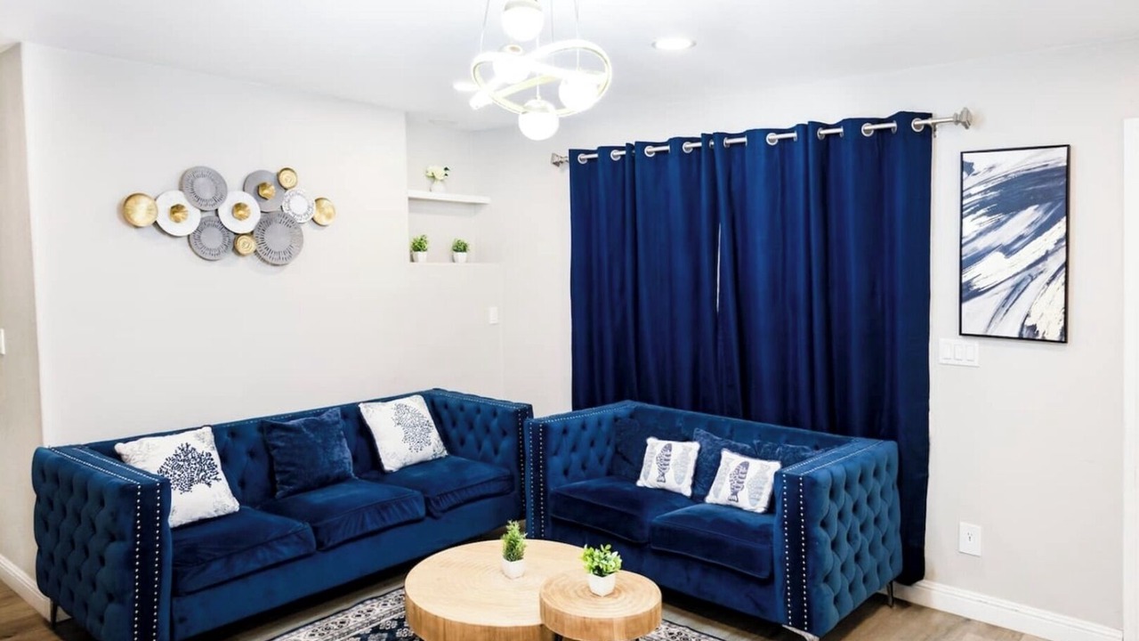 Photo of Livingroom in Central Escondido