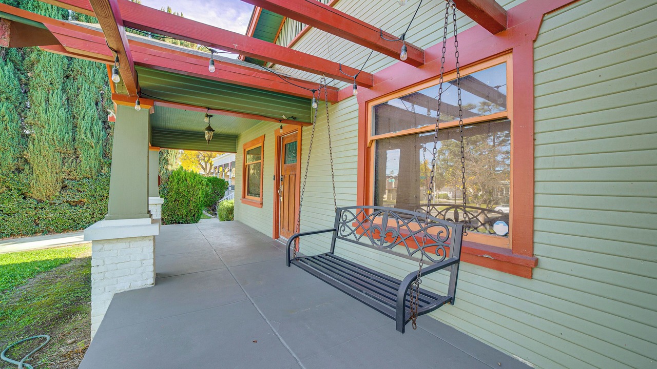 Photo of Outdoor in Downtown Riverside