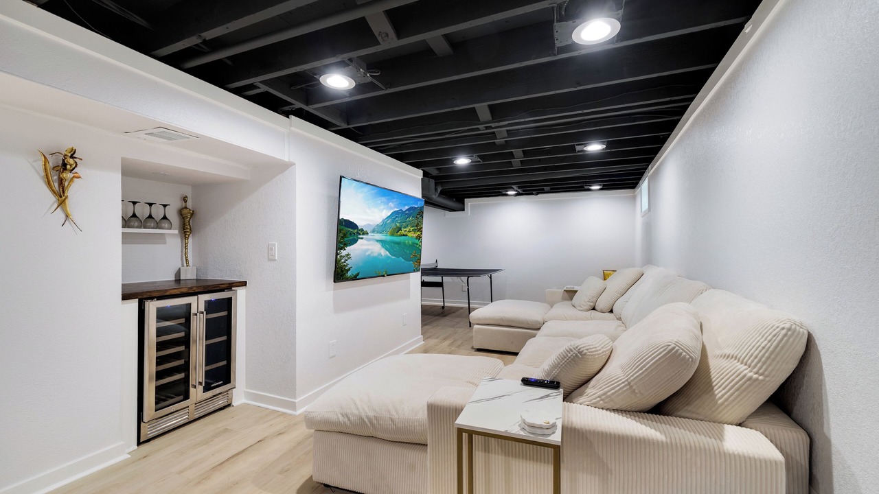 Photo of Livingroom in Lee's Summit
