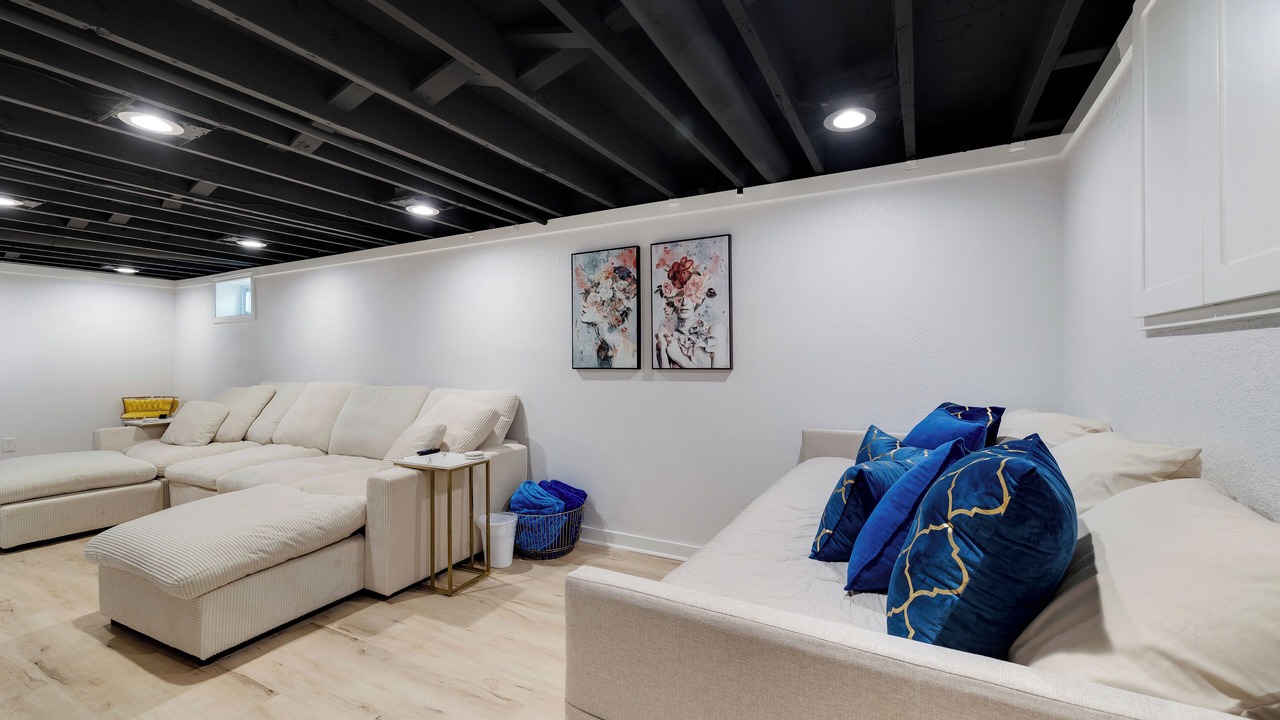 Photo of Livingroom in Lee's Summit