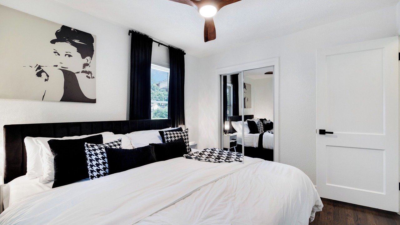 Photo of Bedroom in Lee's Summit