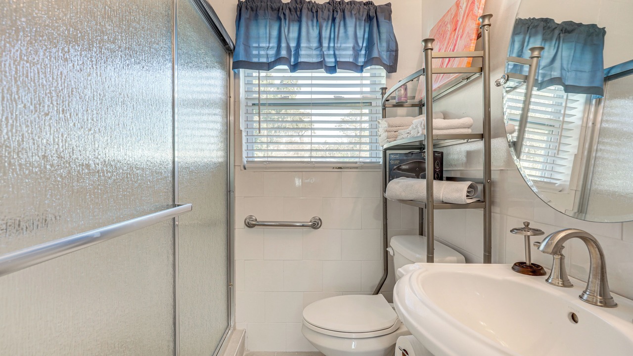 Photo of Bathroom in Sans Souci