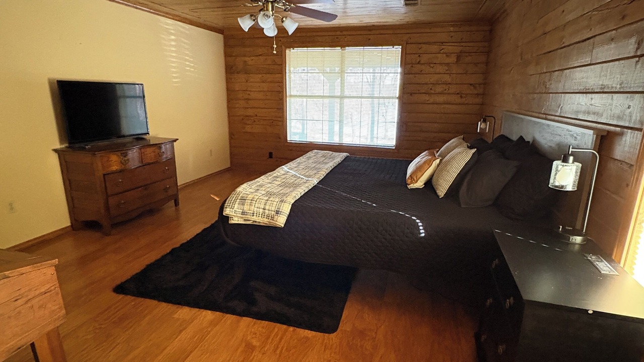 Photo of Bedroom in Hawkins