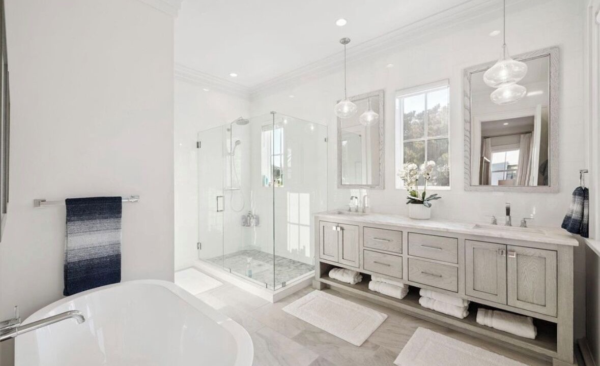 Photo of Bathroom in Inlet Beach