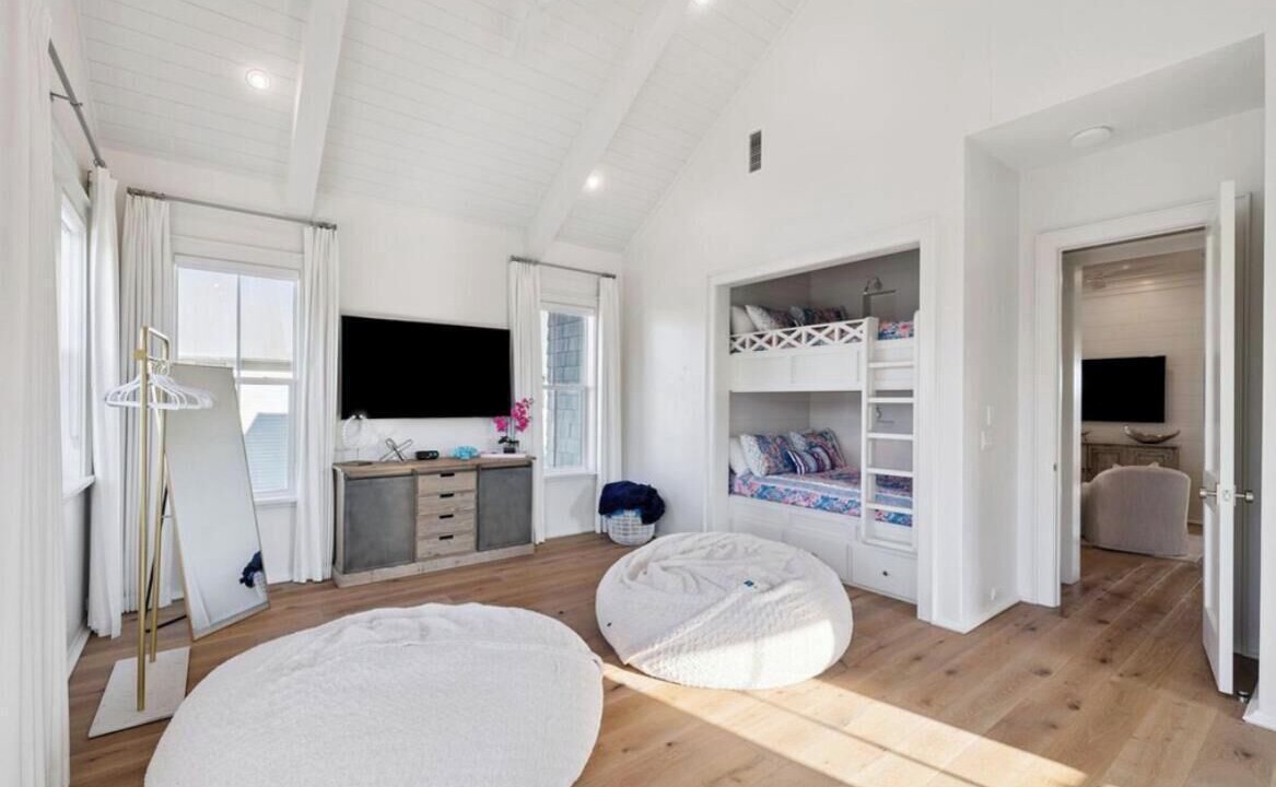 Photo of Bedroom in Inlet Beach
