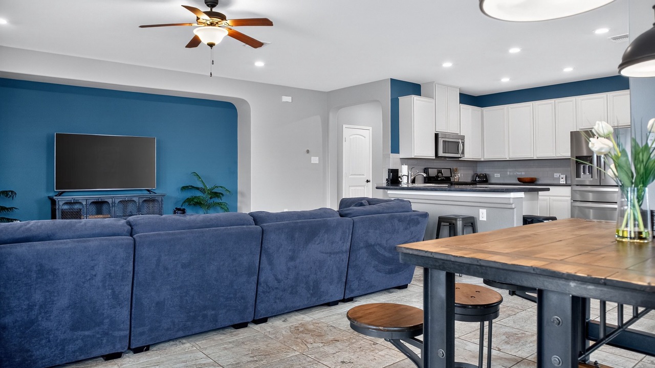 Photo of Livingroom in Hutto