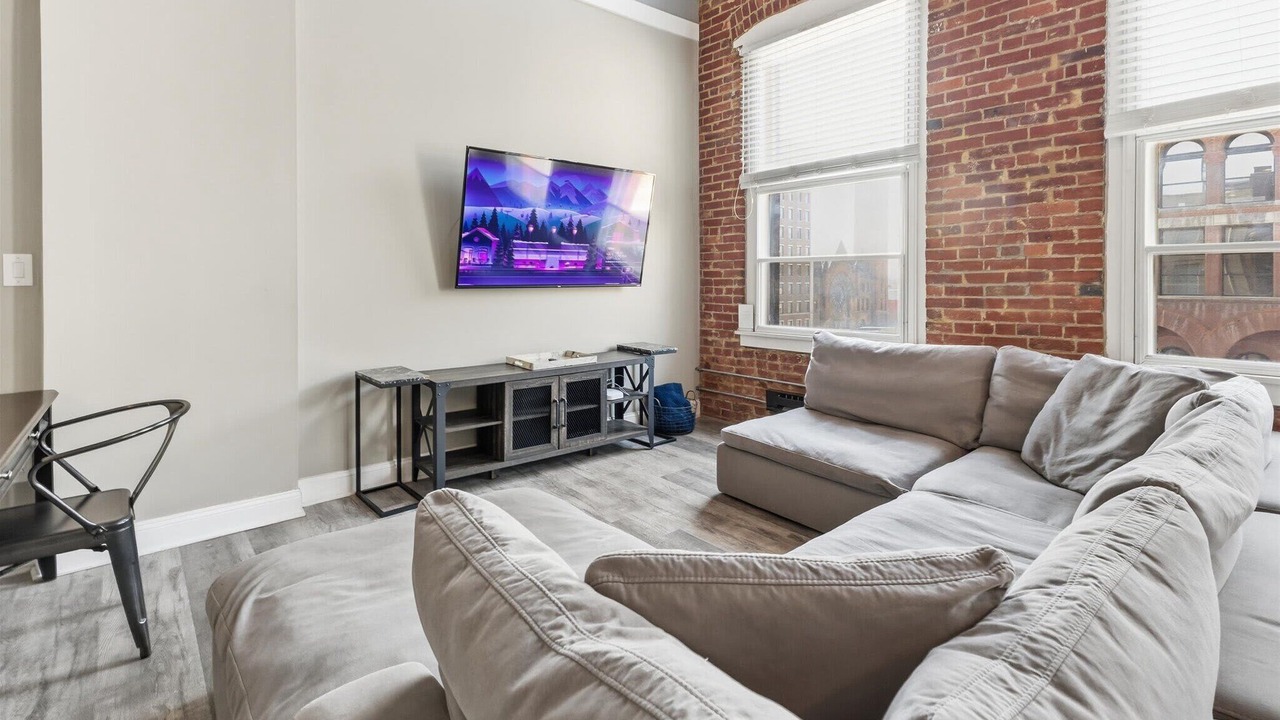 Photo of Livingroom in Wholesale District