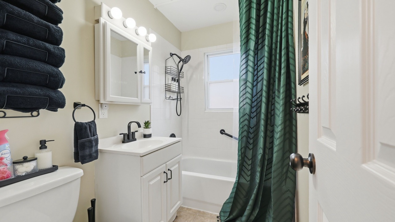 Photo of Bathroom in Lee's Summit