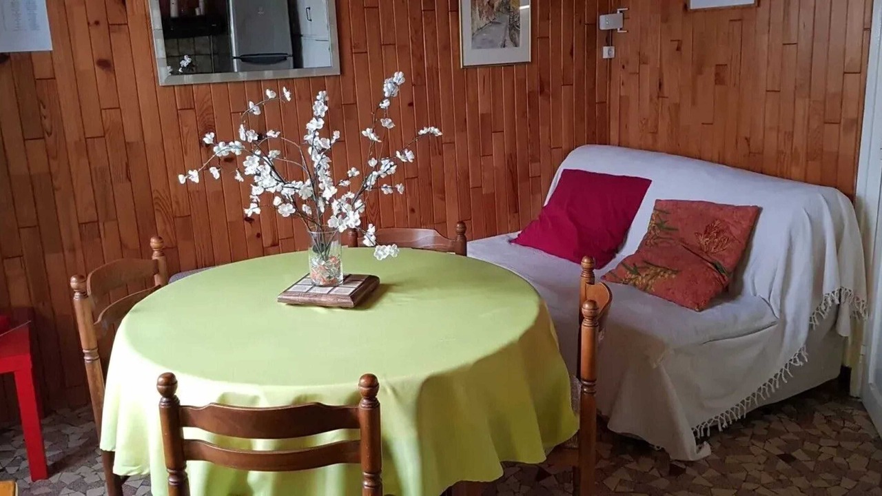 Photo of Livingroom in Auvers-sur-Oise