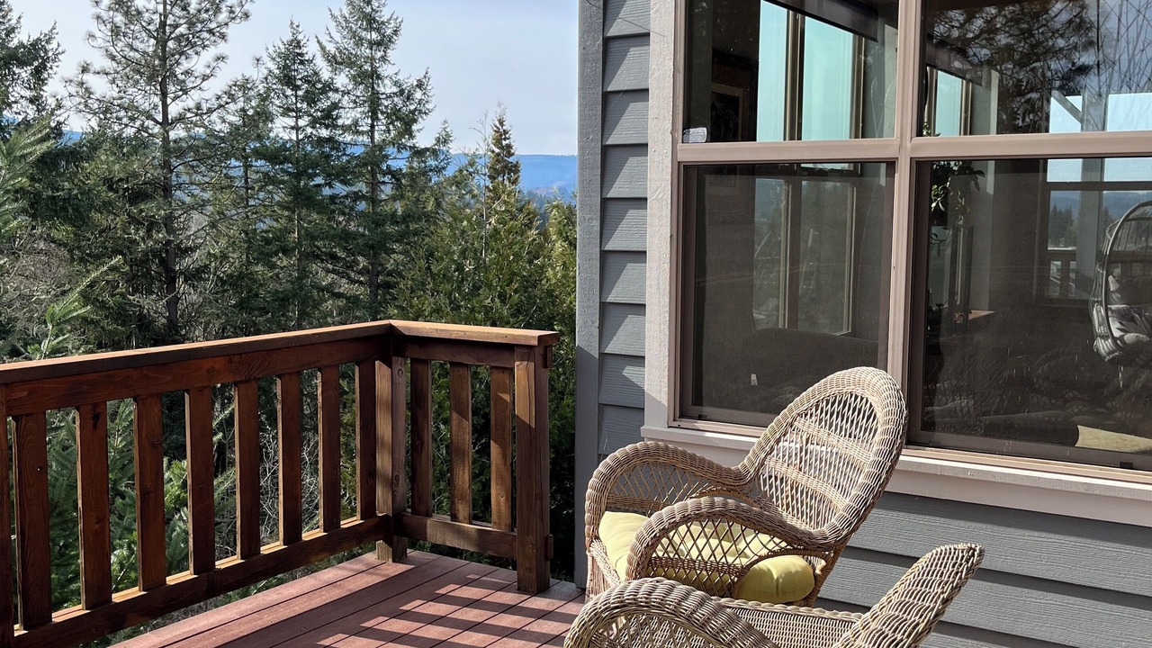 Photo of Patio Balcony in Thurston