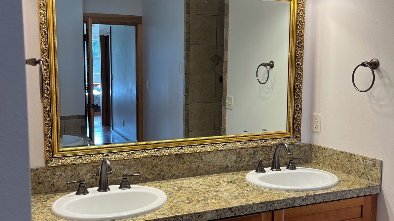 Photo of Bathroom in Thurston