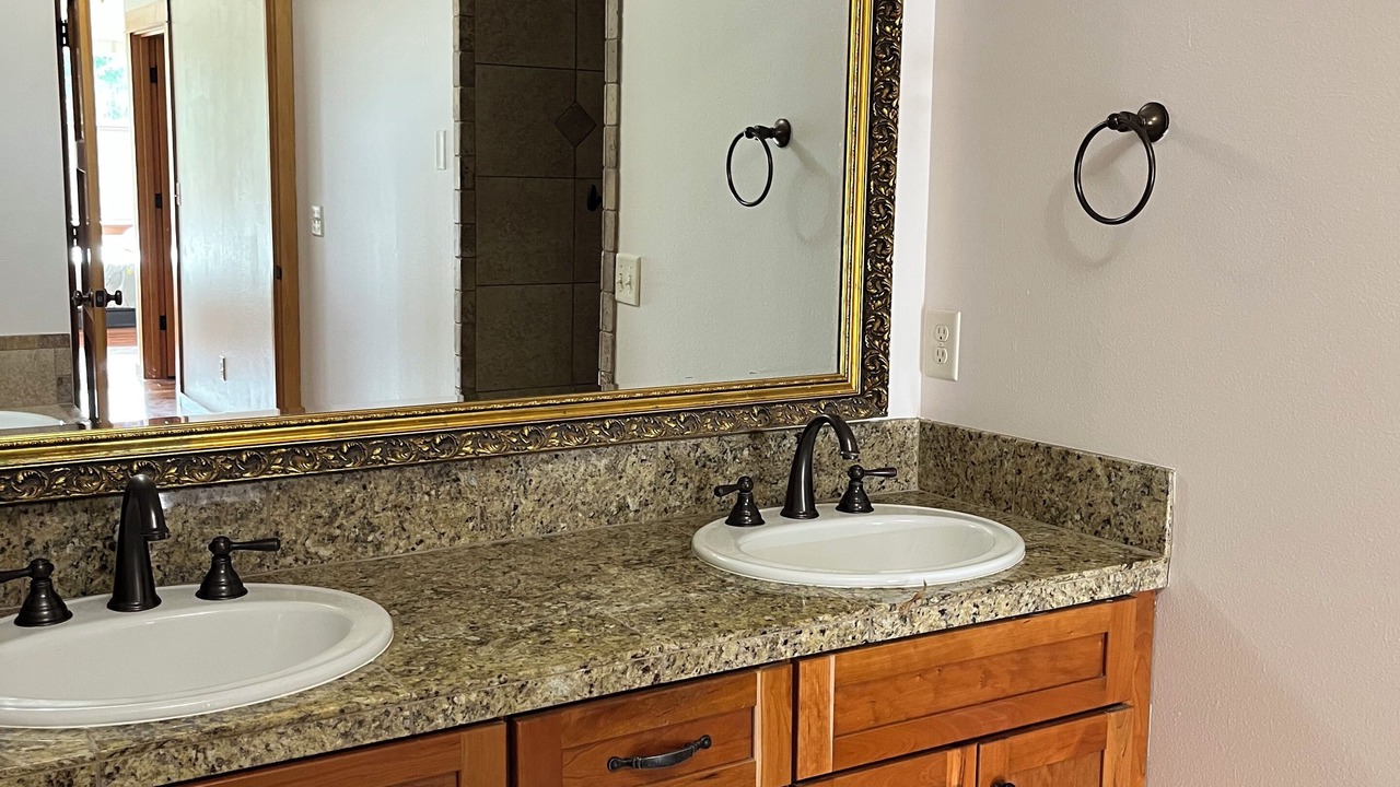 Photo of Bathroom in Thurston