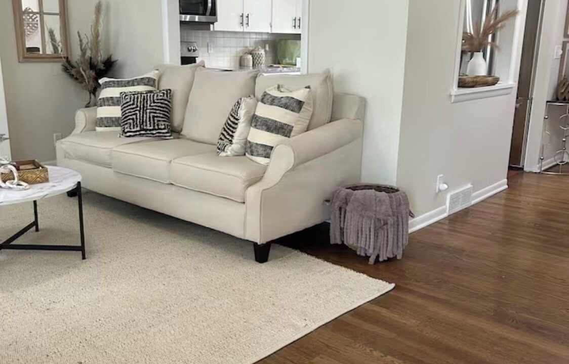 Photo of Livingroom in Omaha