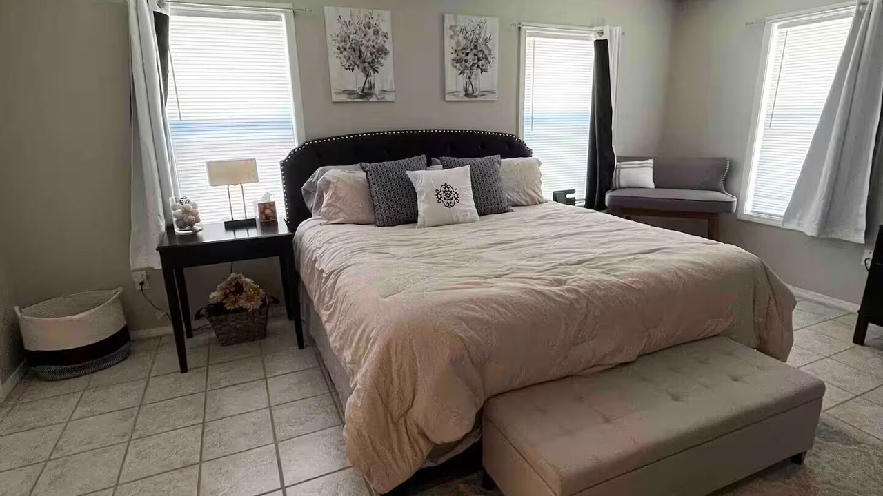Photo of Bedroom in Rogers