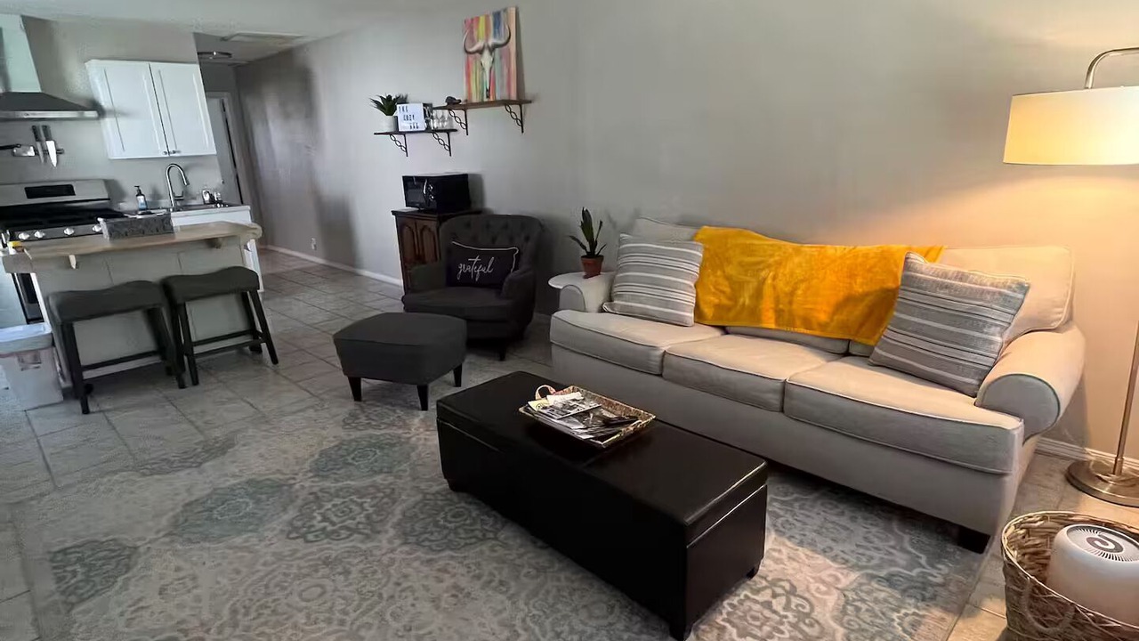Photo of Livingroom in Rogers