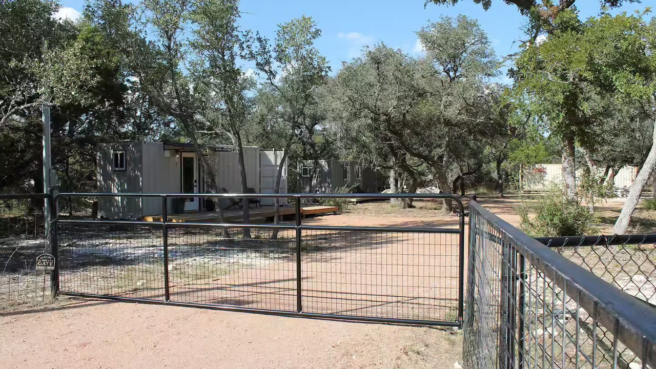 Photo of Others in Bertram