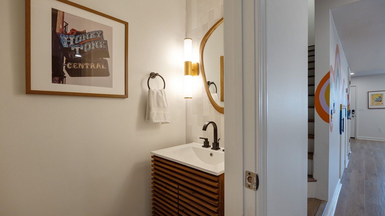 Photo of Bathroom in Rutledge Hill