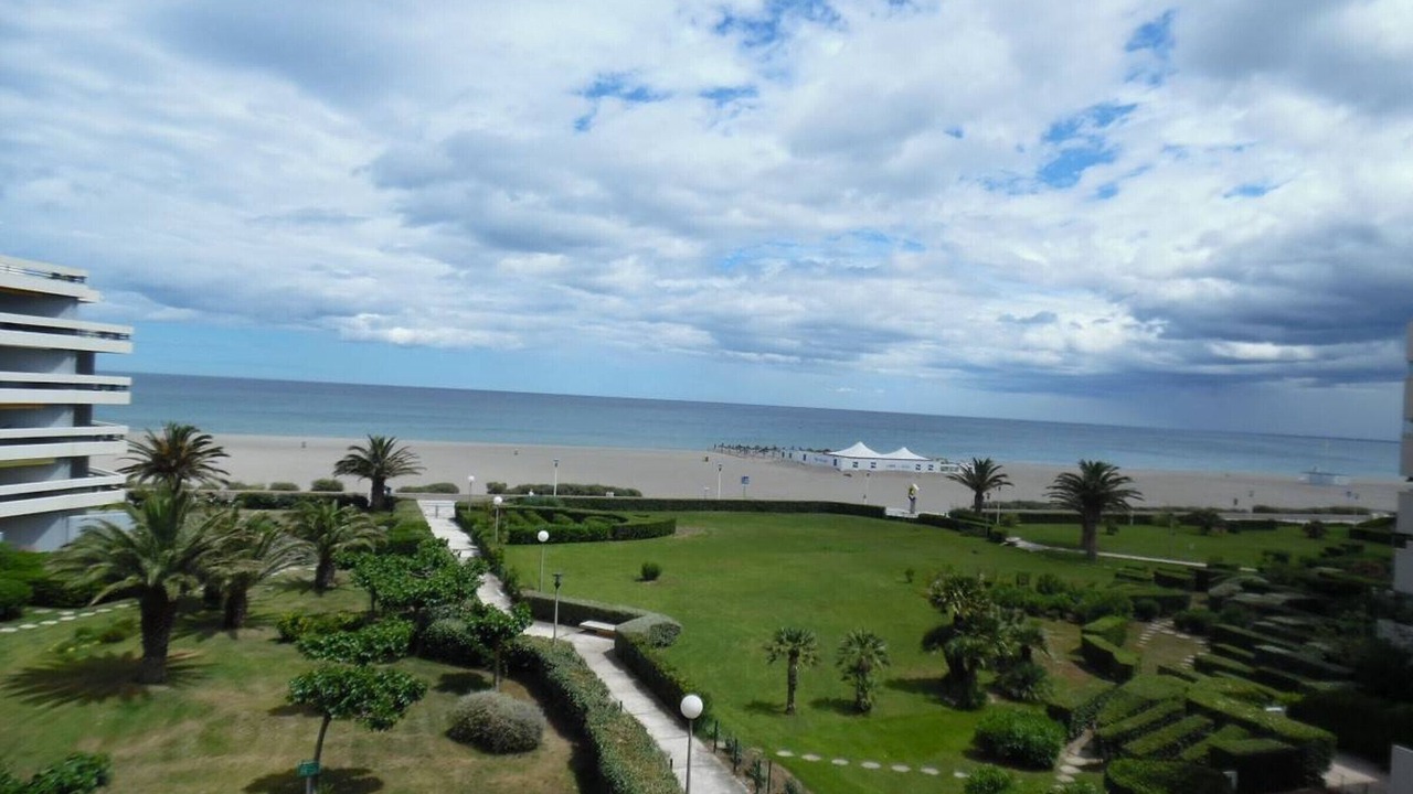 Photo of Others in La Cote Radieuse