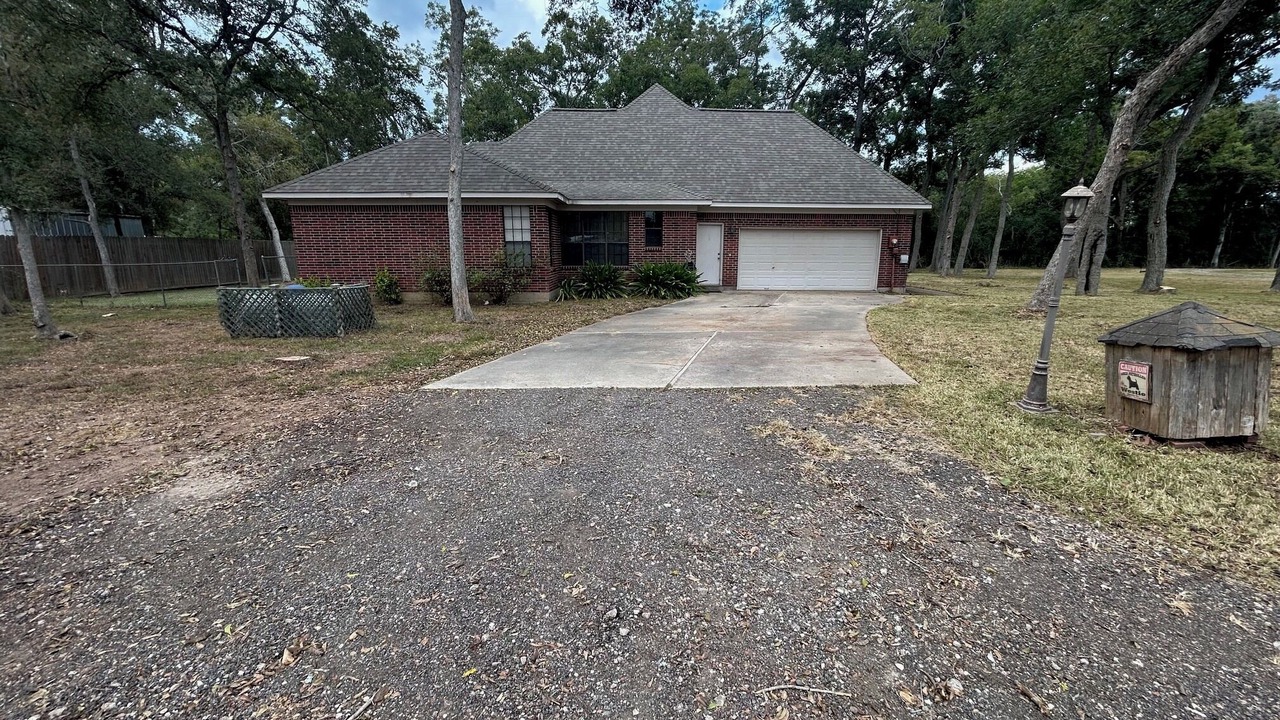 Photo of Outdoor in Iowa Colony