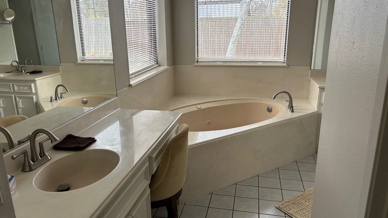 Photo of Bathroom in Iowa Colony