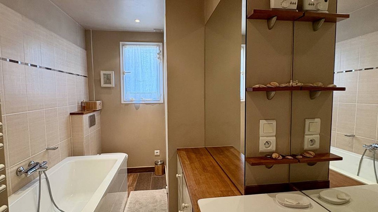 Photo of Bathroom in Le Barcares