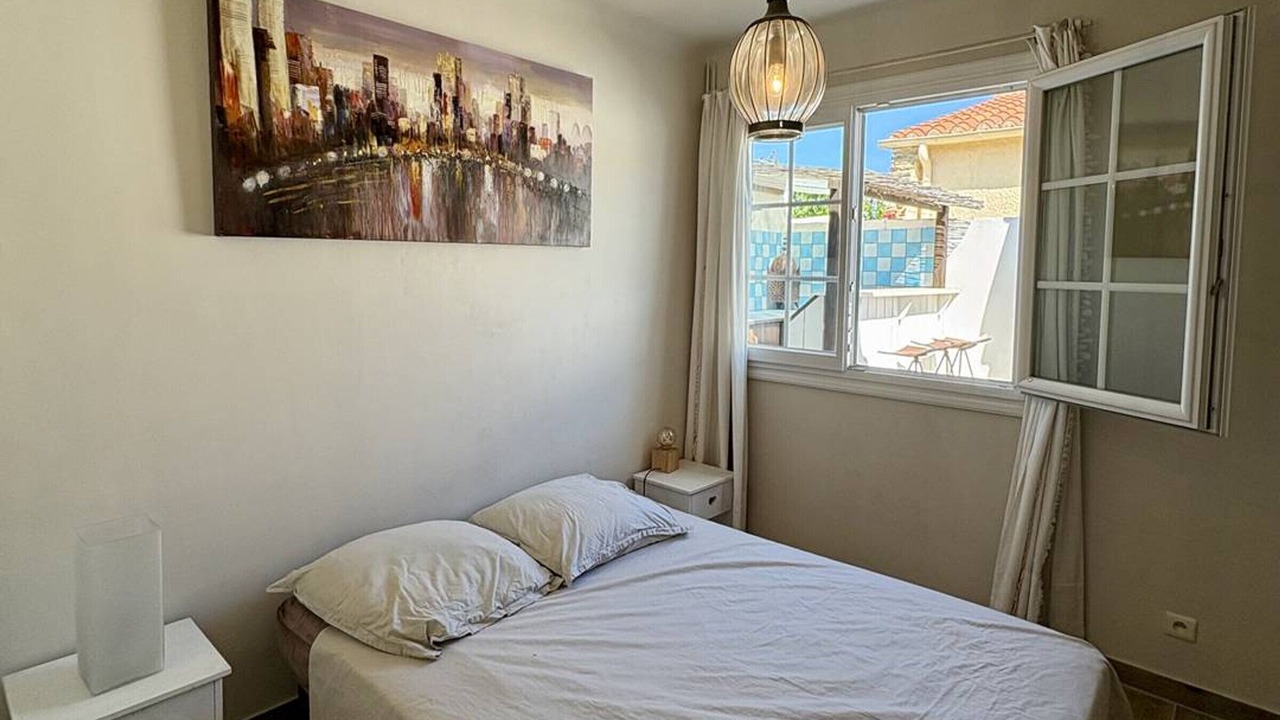 Photo of Bedroom in Le Barcares