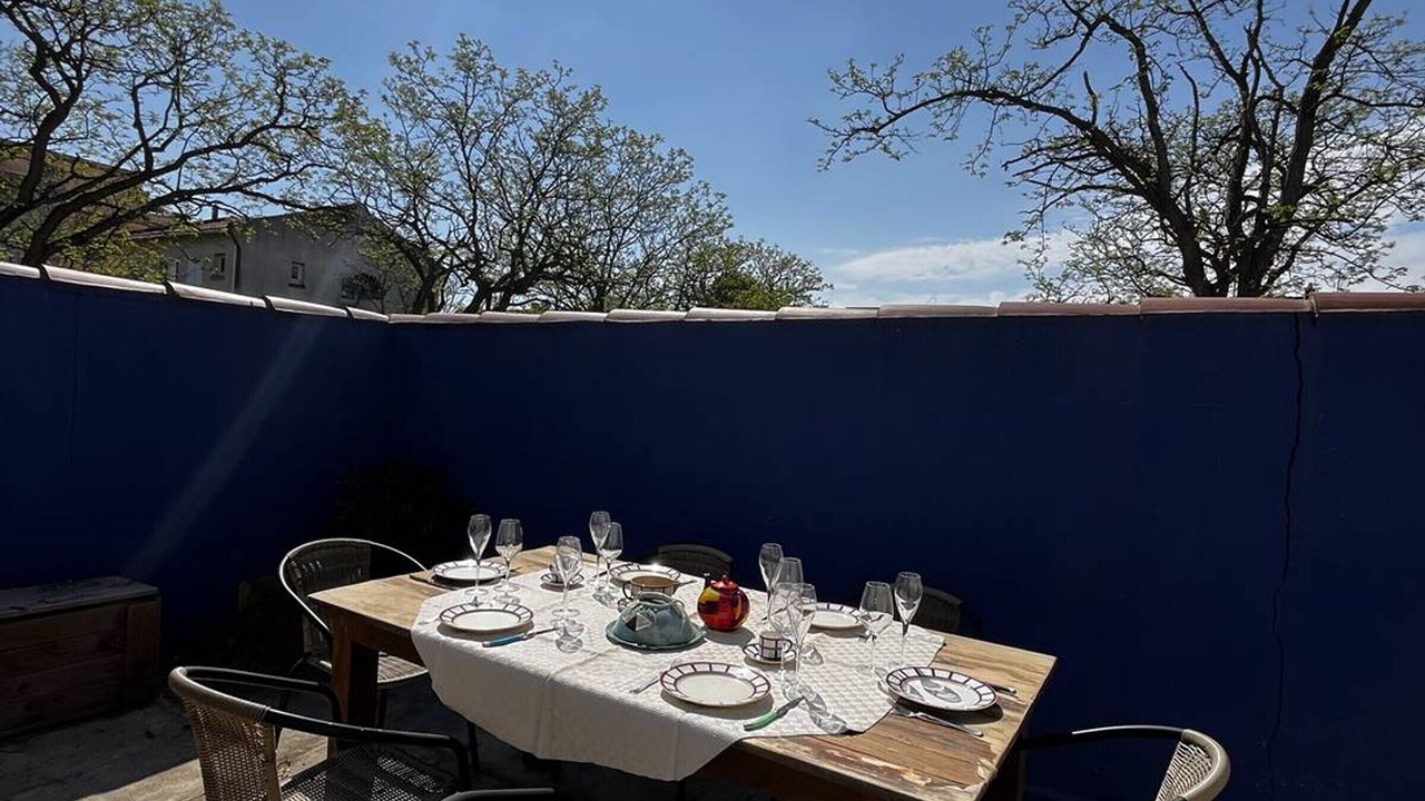 Photo of Outdoor in La Jetee