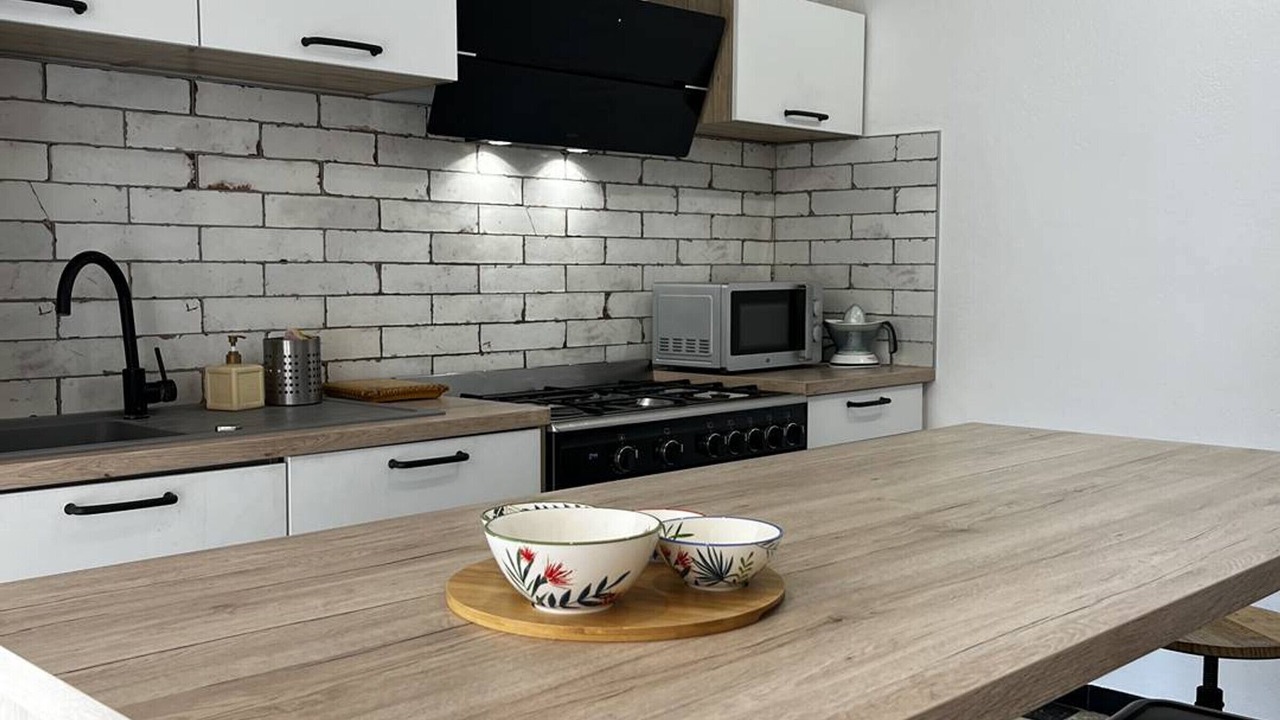 Photo of Kitchen in La Jetee