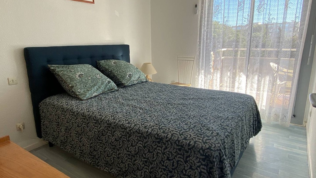 Photo of Bedroom in Le Port