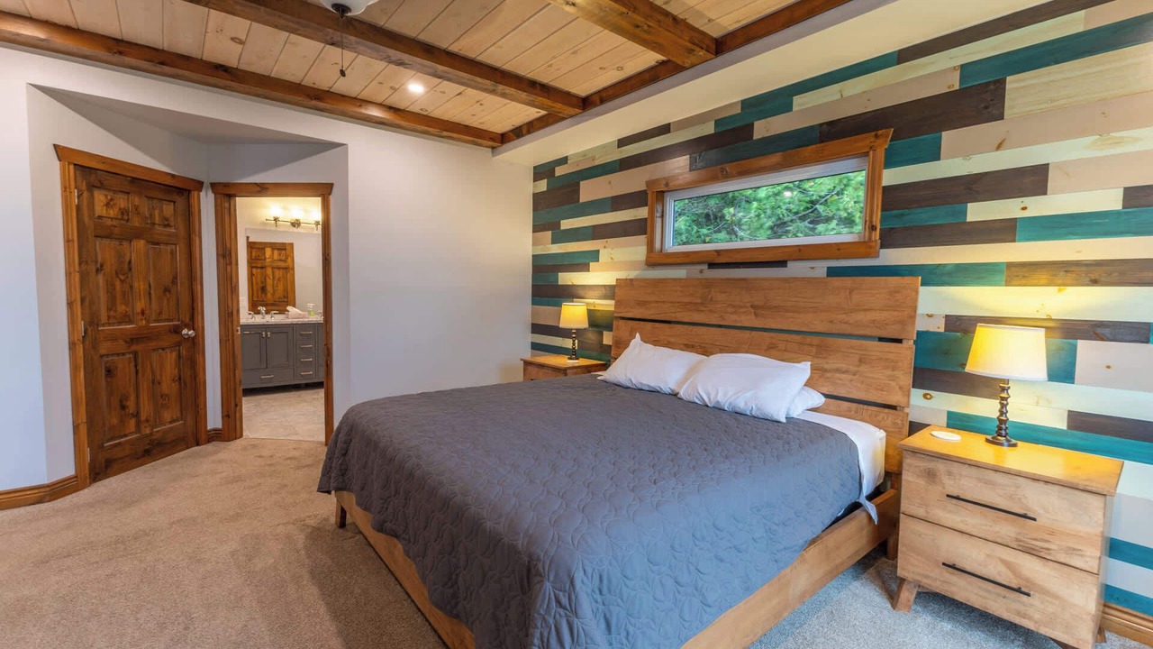 Photo of Bedroom in Tobermory