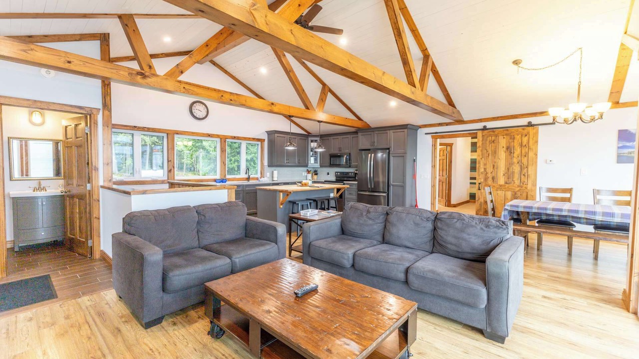 Photo of Livingroom in Tobermory