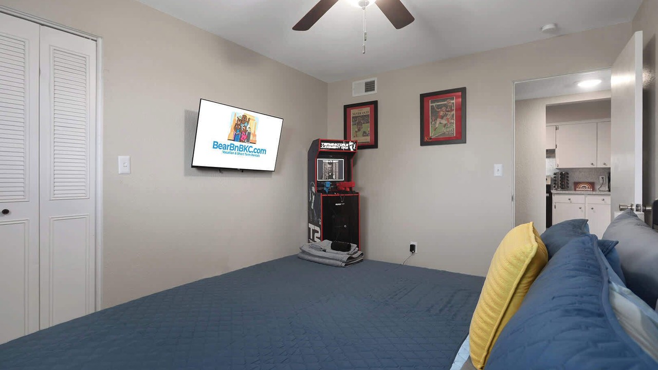 Photo of Bedroom in Rosedale