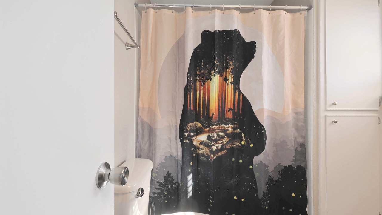 Photo of Bathroom in Rosedale