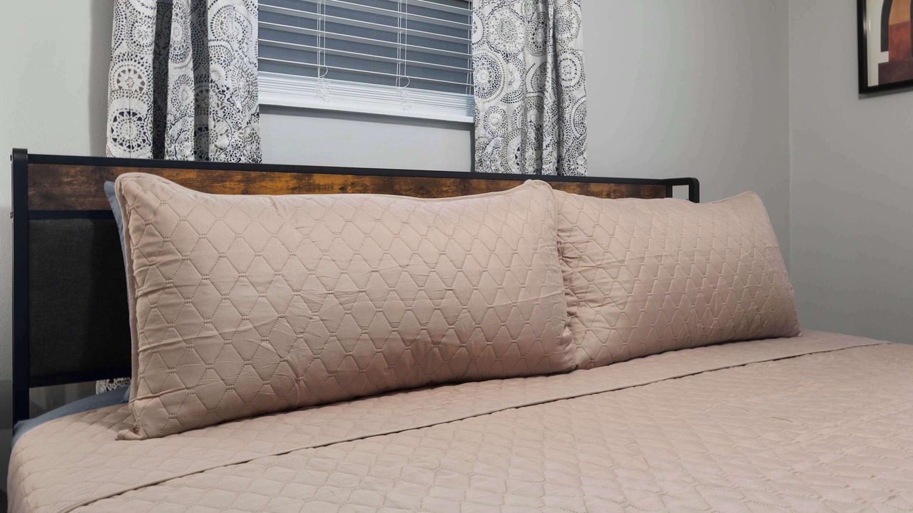 Photo of Bedroom in Rosedale