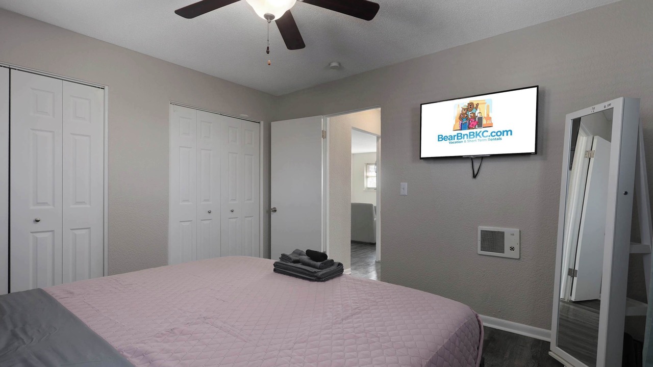Photo of Bedroom in Rosedale