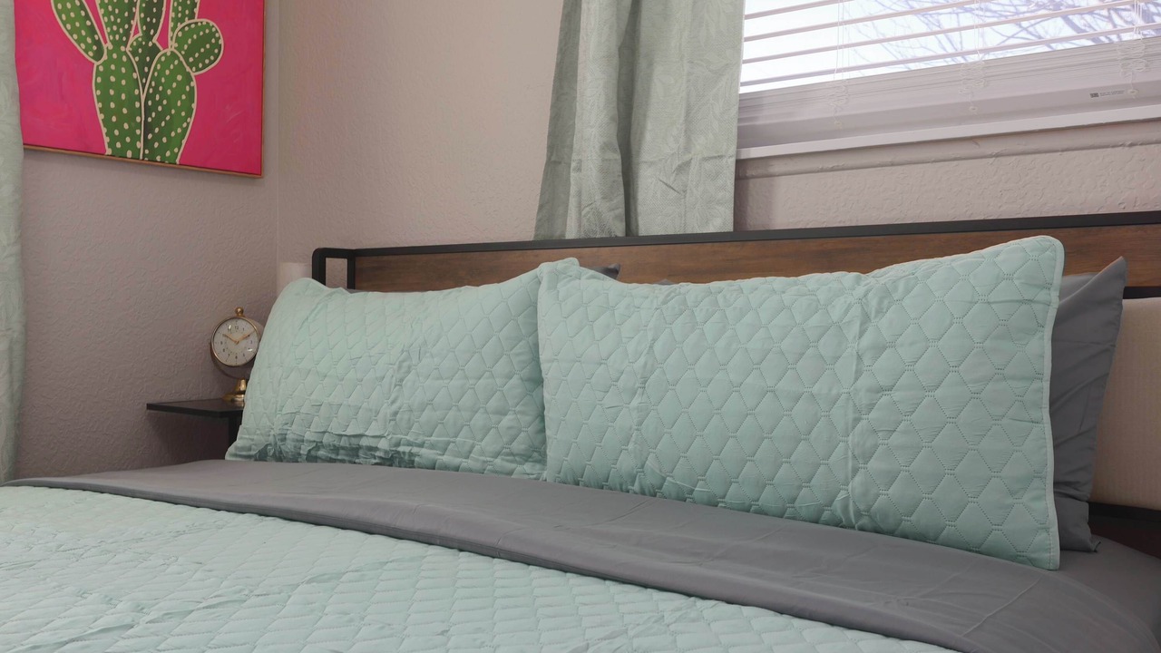 Photo of Bedroom in Rosedale