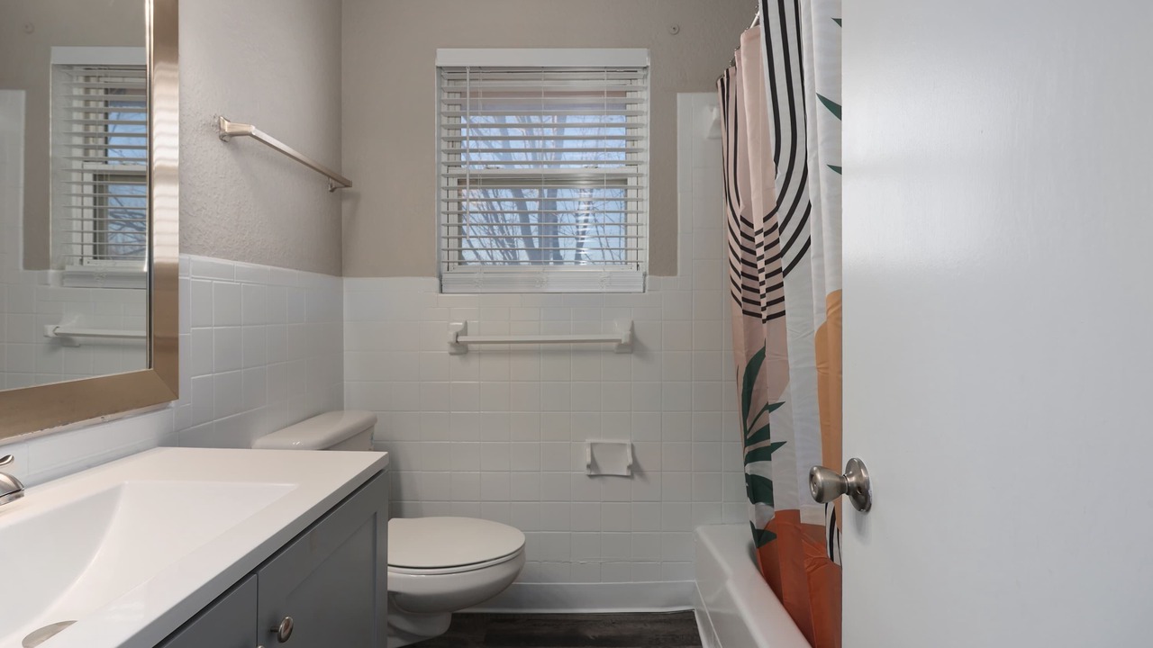 Photo of Bathroom in Rosedale