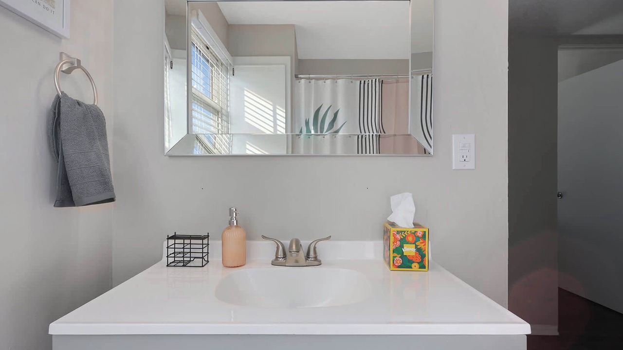 Photo of Bathroom in Rosedale