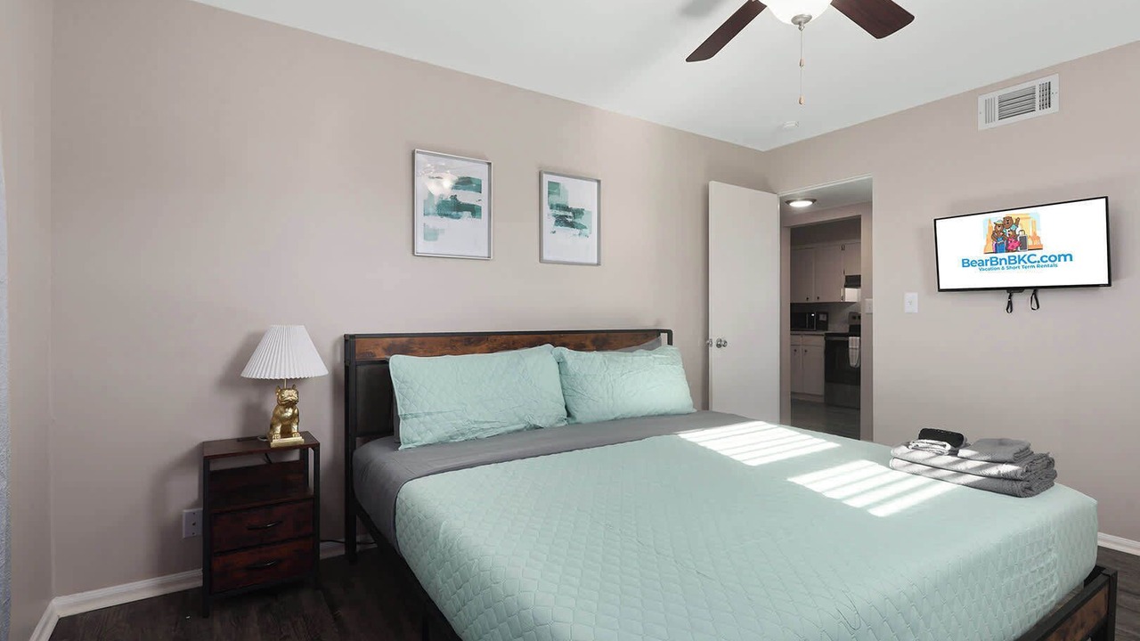 Photo of Bedroom in Rosedale