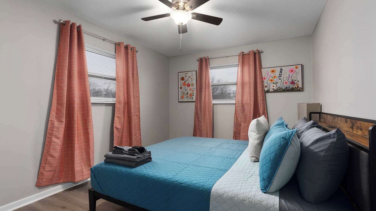 Photo of Bedroom in Rosedale