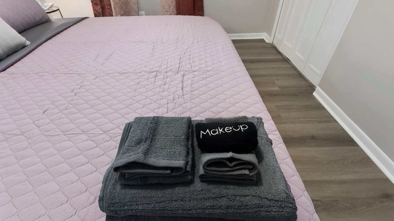 Photo of Bedroom in Rosedale