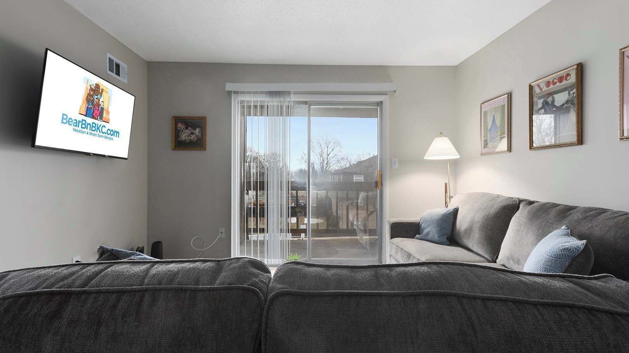 Photo of Livingroom in Rosedale