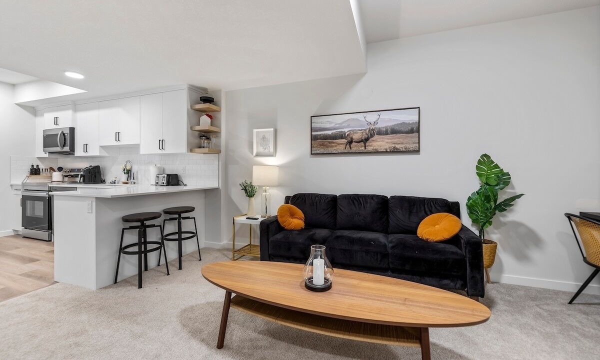 Photo of Livingroom in Southeast Calgary