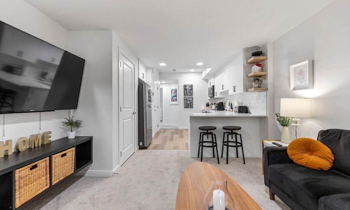 Photo of Livingroom in Southeast Calgary
