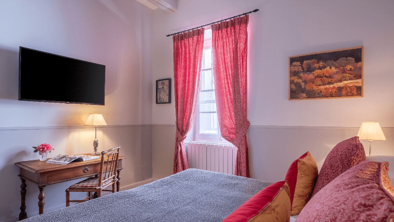 Photo of Bedroom in Saint-Martin-de-Re